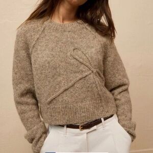 american eagle beige and tan sweater with bow detail